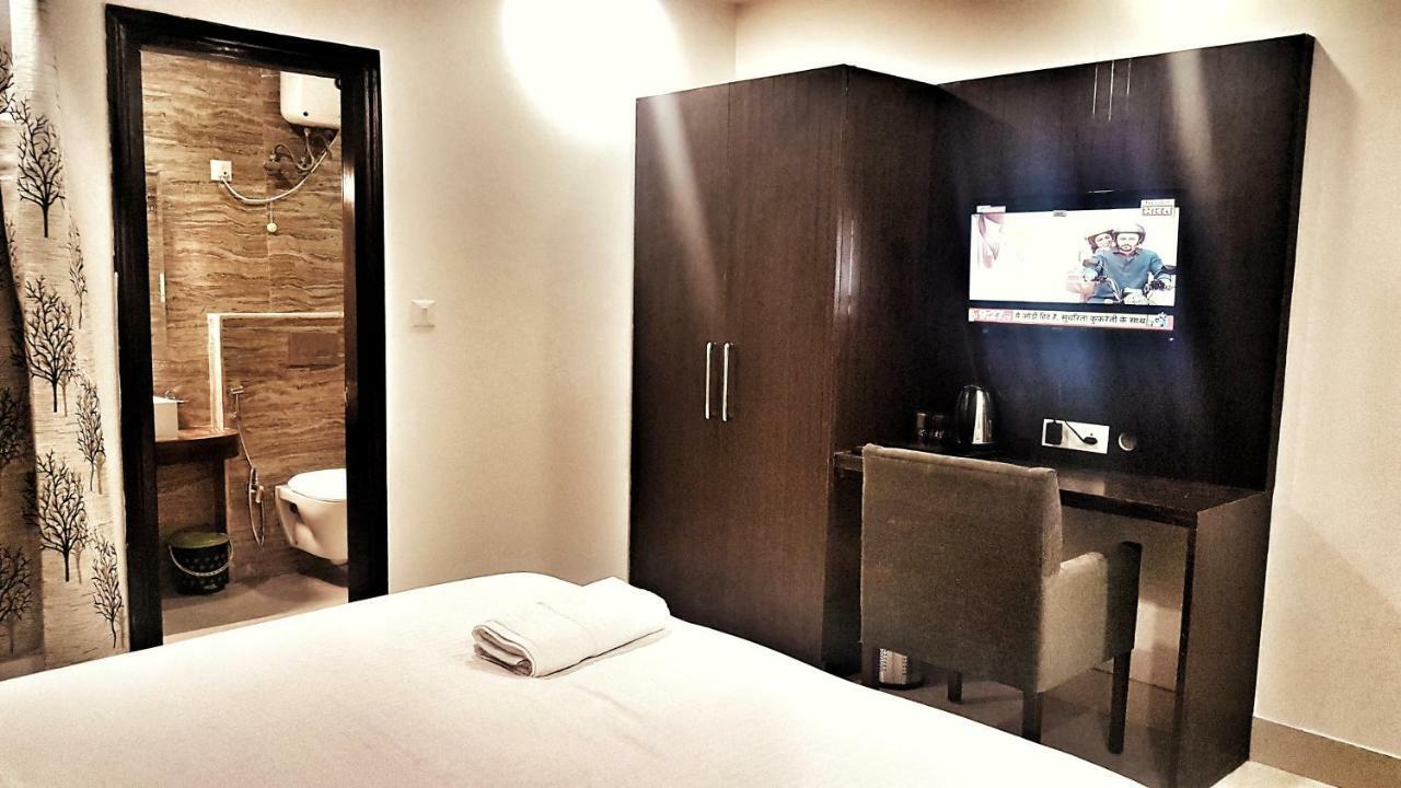 Maison d'hôtes Airport Delhi Aerocity, 15 Mins Yashobhoomi New Delhi