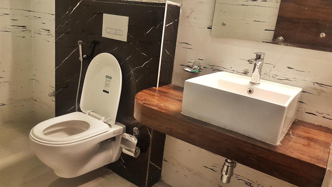Maison d'hôtes Airport Delhi Aerocity, 15 Mins Yashobhoomi New Delhi